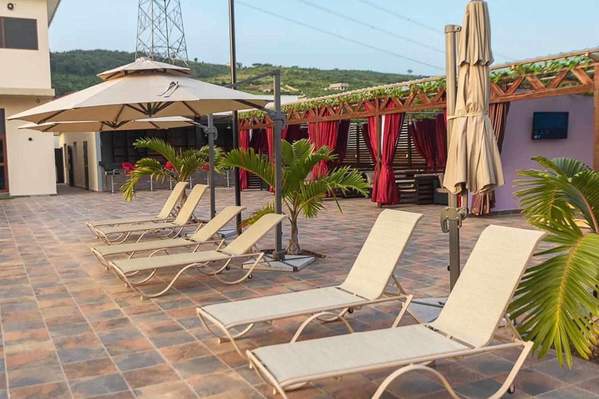 The Platinum Bay Hotel Birekuso المظهر الخارجي الصورة