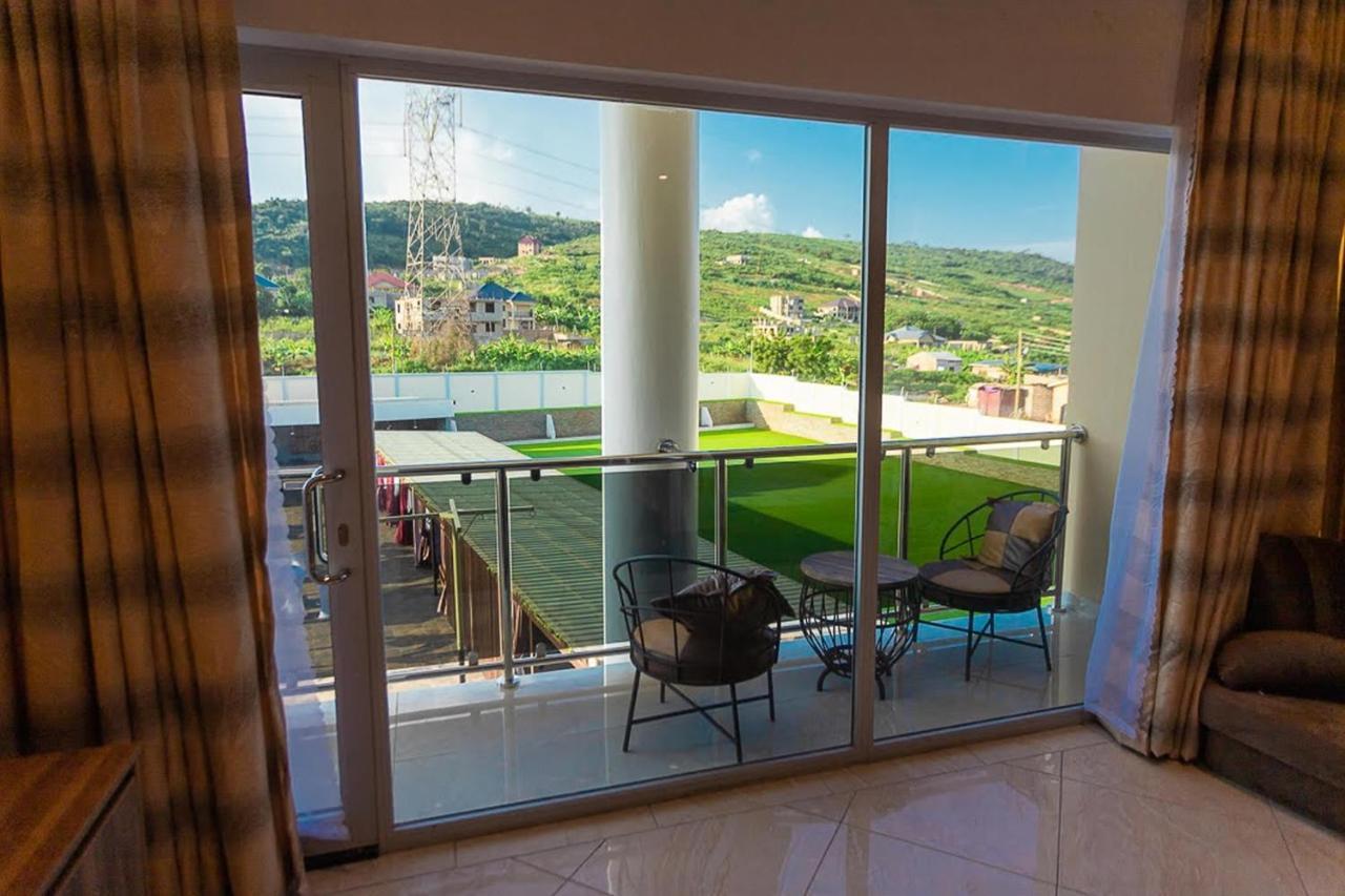 The Platinum Bay Hotel Birekuso المظهر الخارجي الصورة